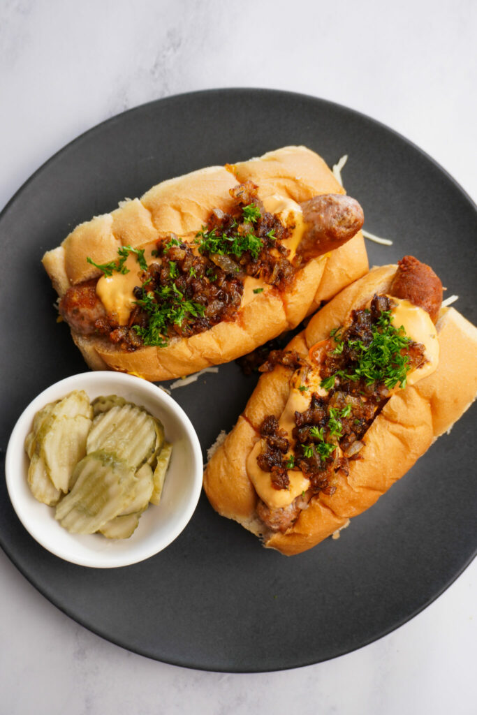 Hot Dogs, Animal Style
