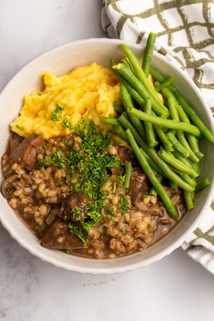 Beef, Barley & Mushroom Casserole