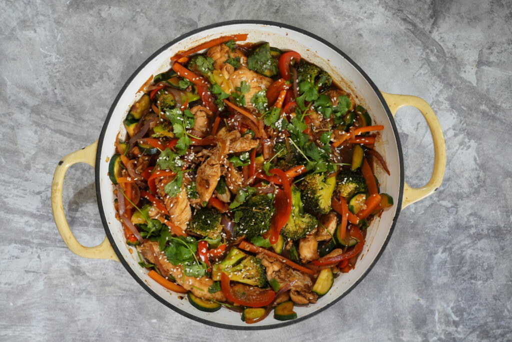 Sticky Gochujang Chicken with Vegetables